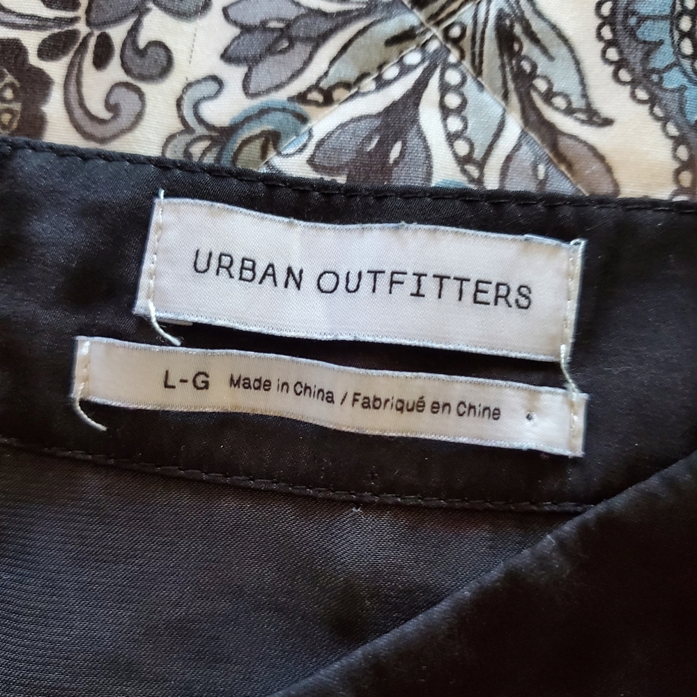 Urban outfitters Size L